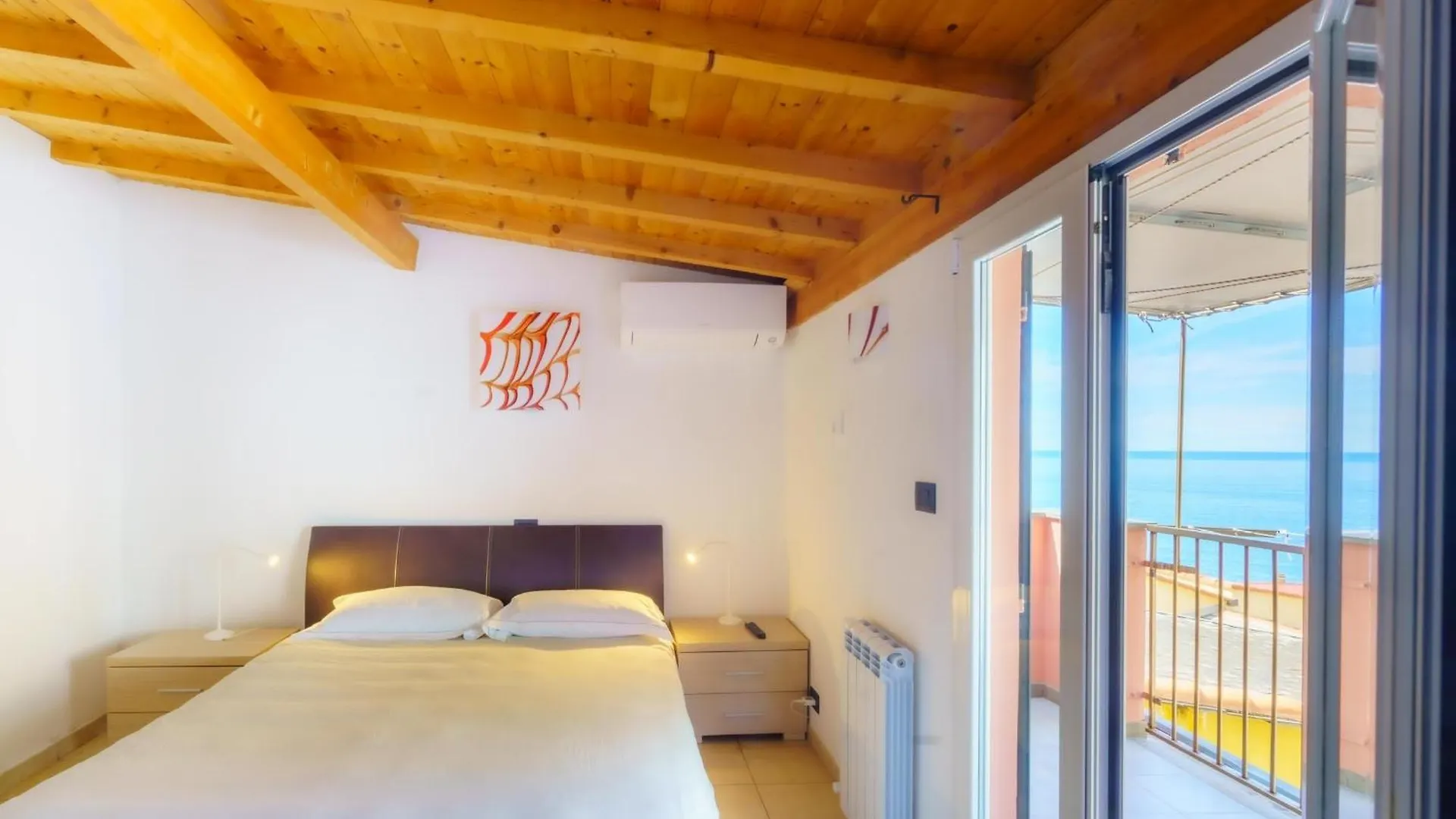 Giardi Apartment Riomaggiore 0*,